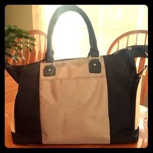 Bananafish breast pump bag